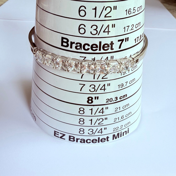 8.25CT Cushion Cubic Zirconia CZ 925 Sterling Silver 6mm Hinged Bangle Bracelet - Picture 9 of 10